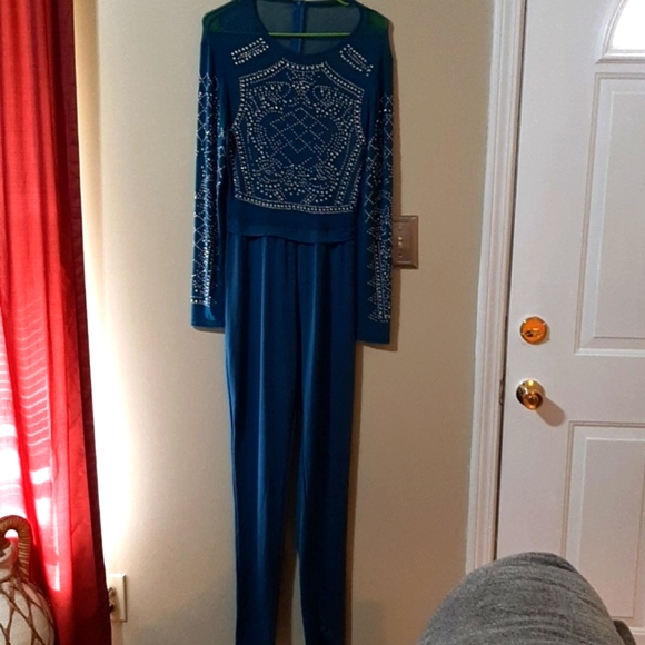 Forest green jumpsuit with multi colored rhinestones - Picture 2 of 10